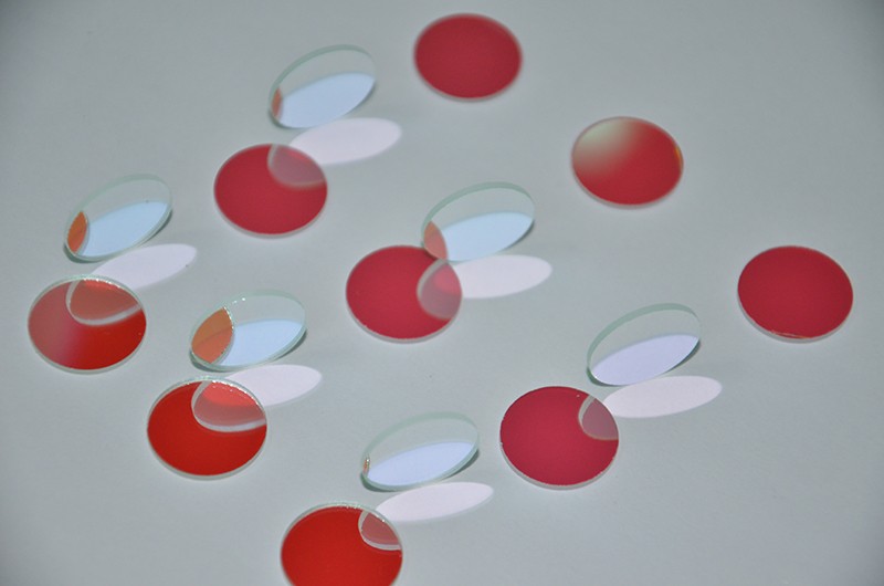 鍍膜后的帶通BP650濾光片 鍍膜后的帶通BP650濾光片