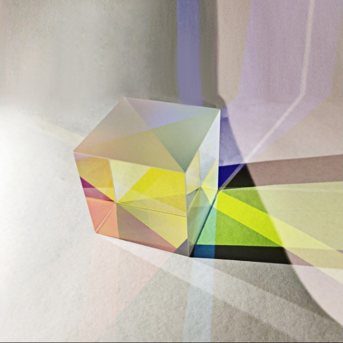 什么是合色棱鏡?它對投影儀有哪些作用? 什么是合色棱鏡?它對投影儀有哪些作用?