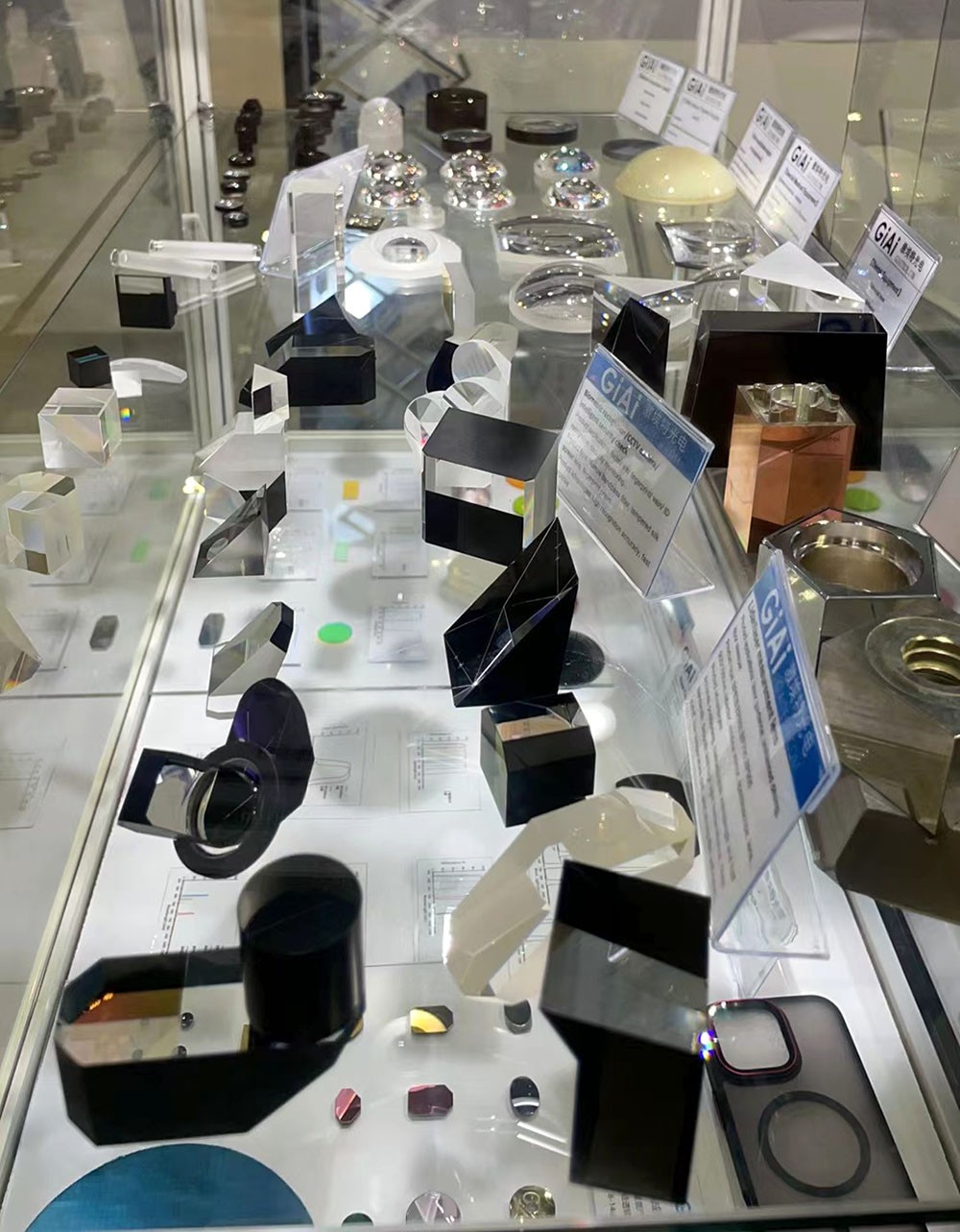 濾光片 激埃特棱鏡透鏡展品展示