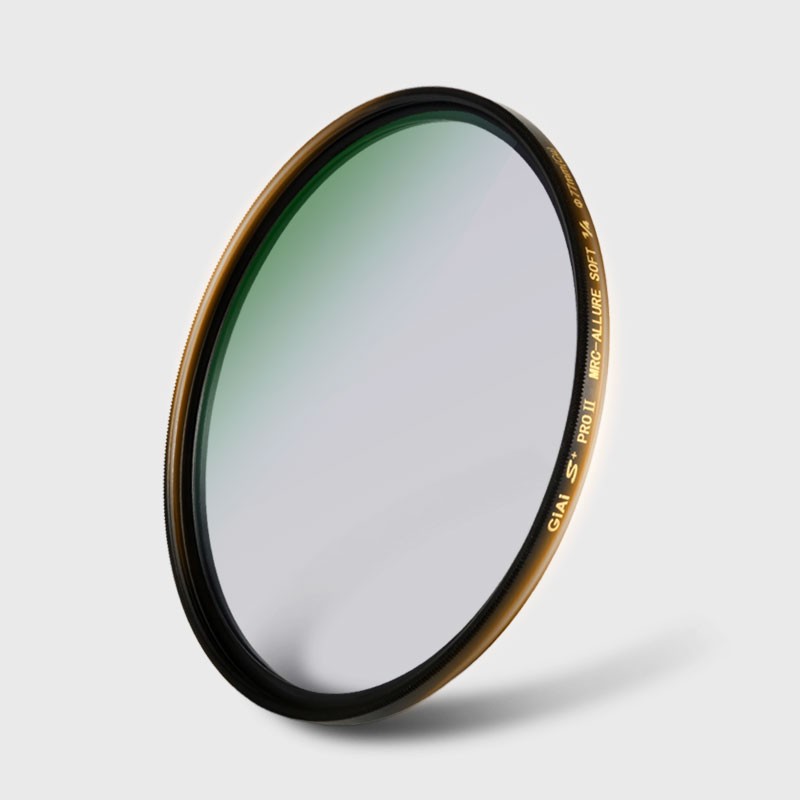 濾鏡與濾光片:看似同類,實(shí)則天差地別的光學(xué)世界 濾鏡與濾光片:看似同類,實(shí)則天差地別的光學(xué)世界